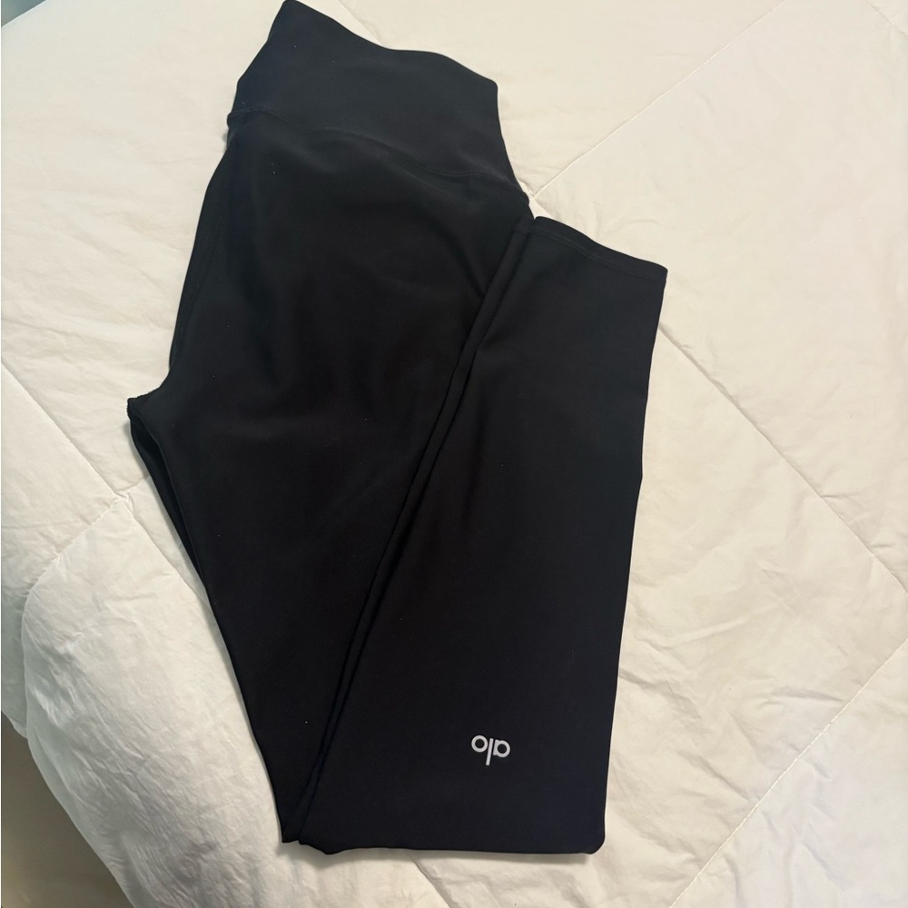 ALO Yoga Leggings in very good condition